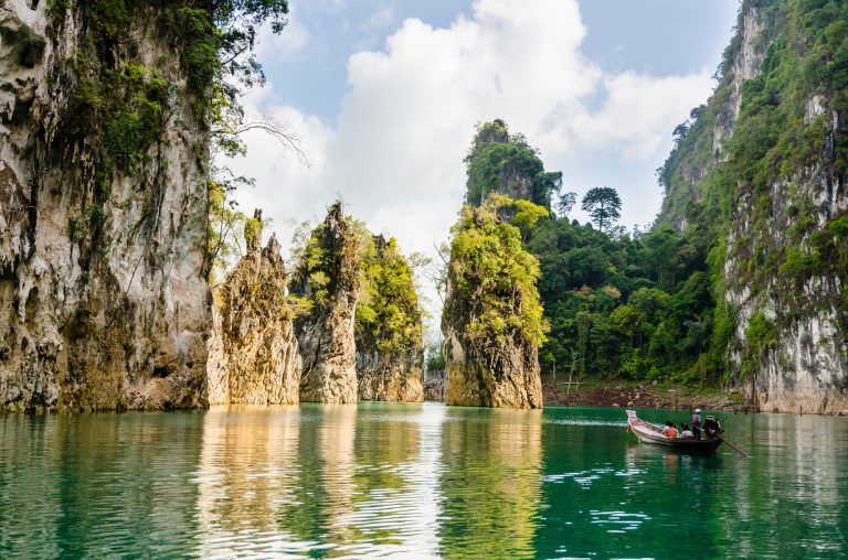 Why is Thailand such a Popular Travel Destination